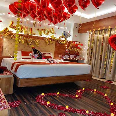 Romantic Proposal Room Decoration