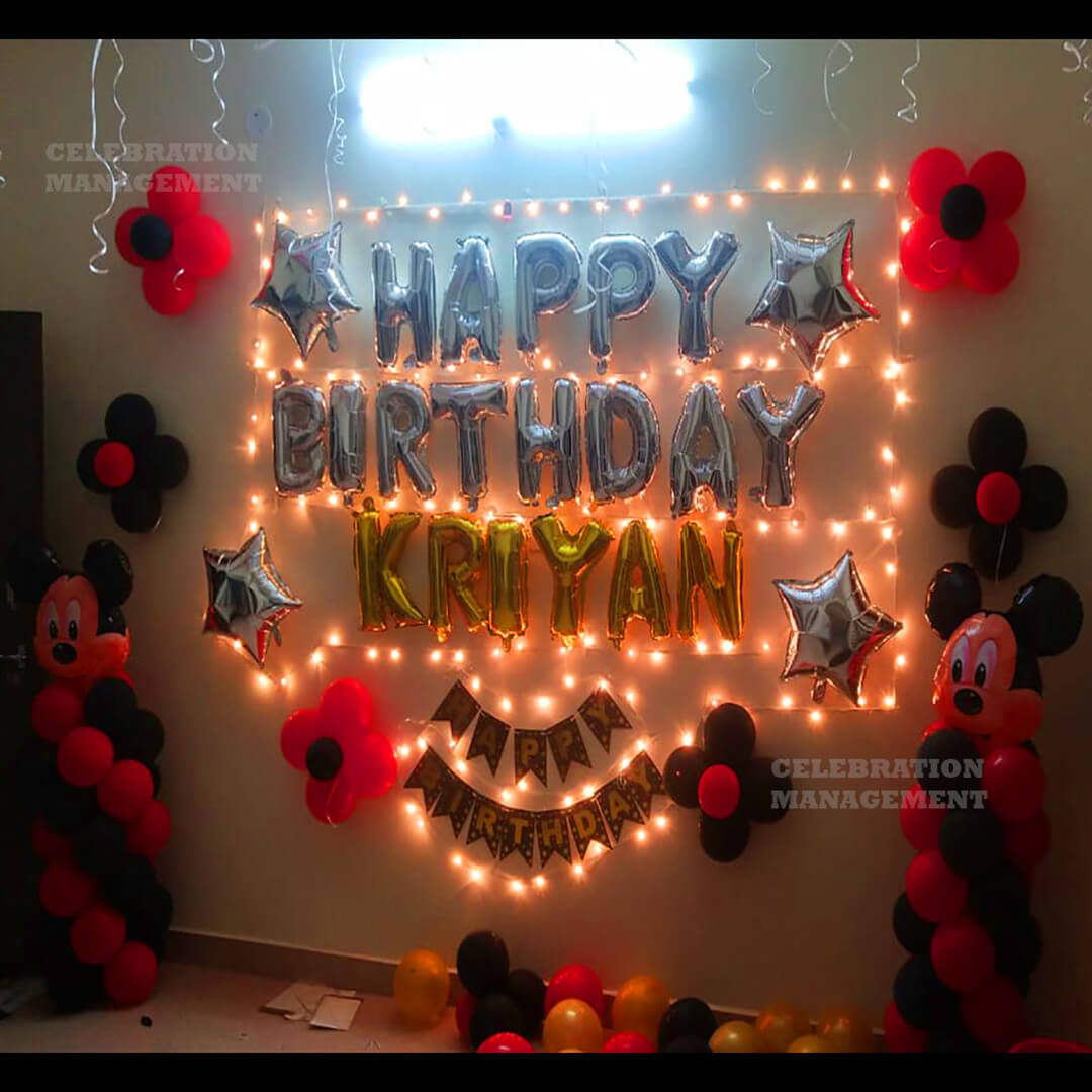 Mickey Mouse Balloon Decoration at Home 