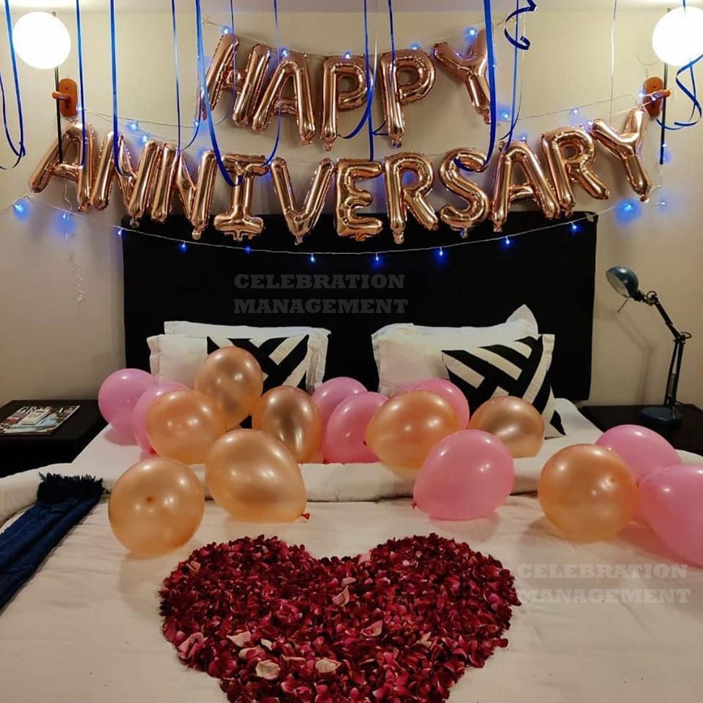 Anniversary Love Decoration