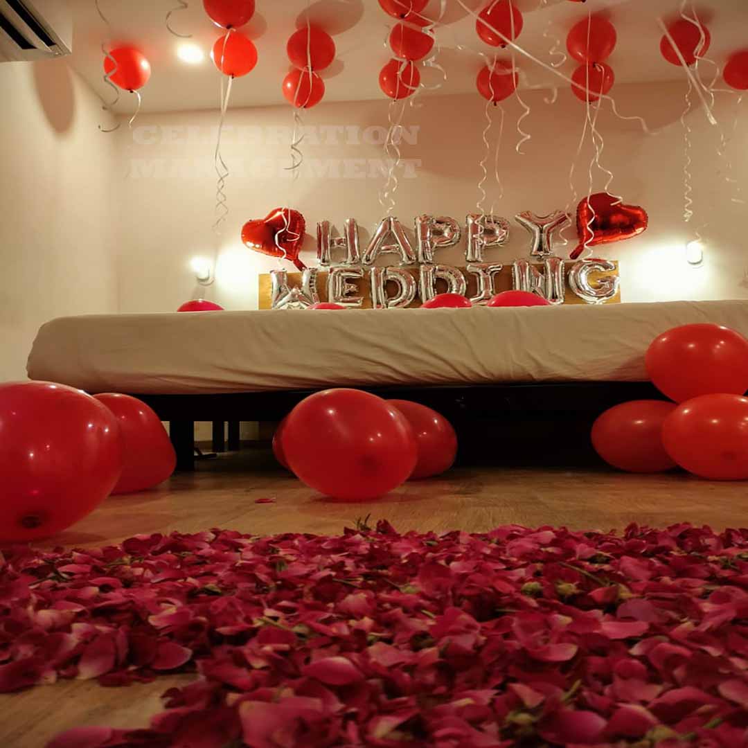 Simple 1st Night Decoration