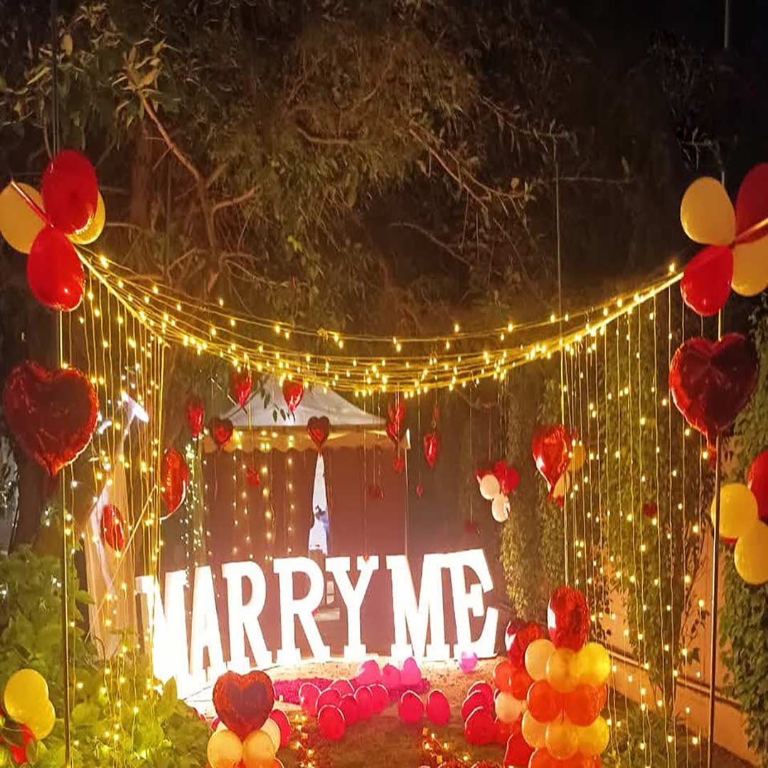 Couple dreamy Proposal Decoration