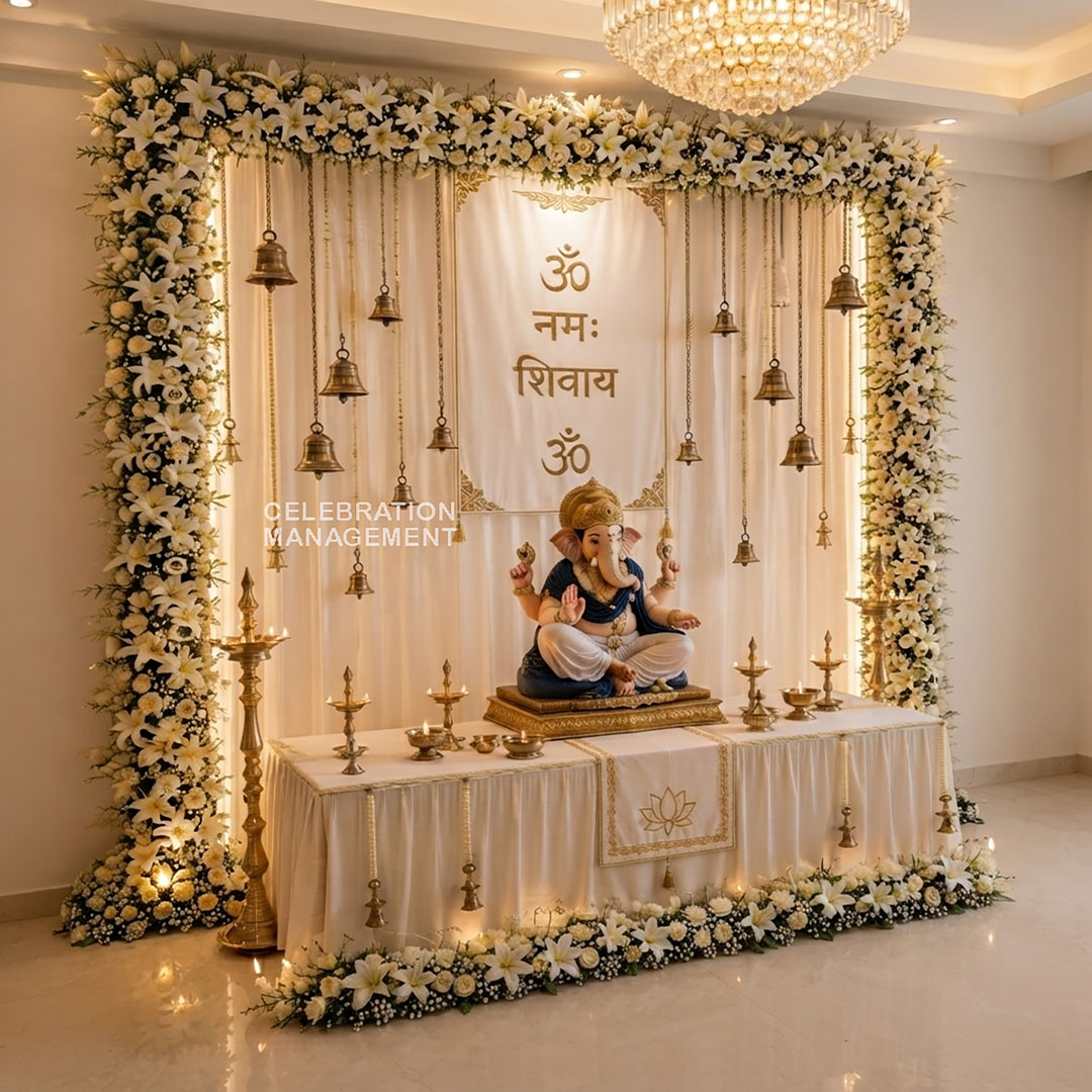 Luxury White Floral Ganpati Decoration