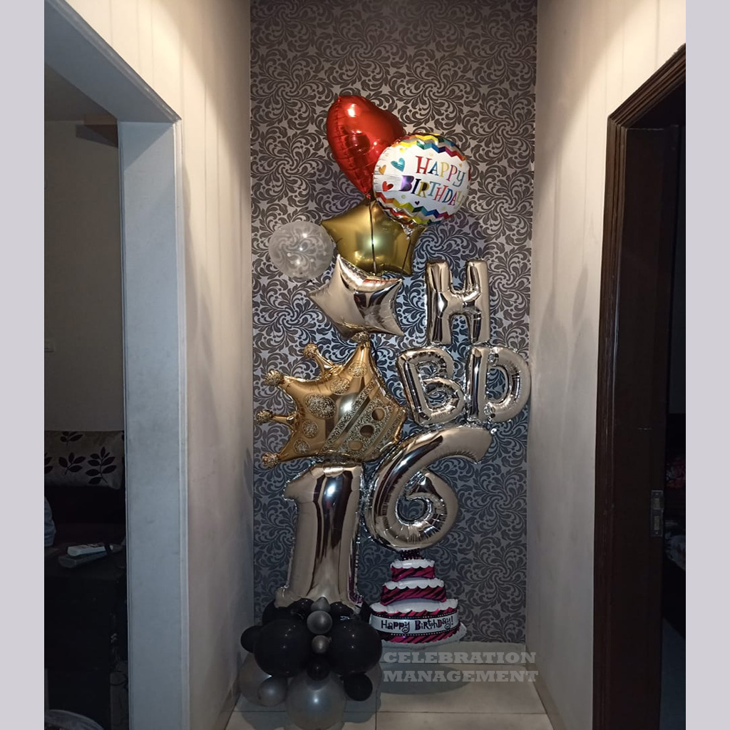 16th Birthday Balloon Bouquet